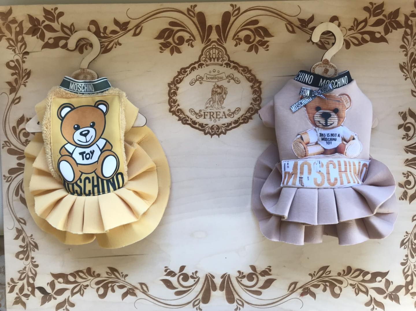 Топли роклички “My Yorkie Fashion Icon collection by FREA”
